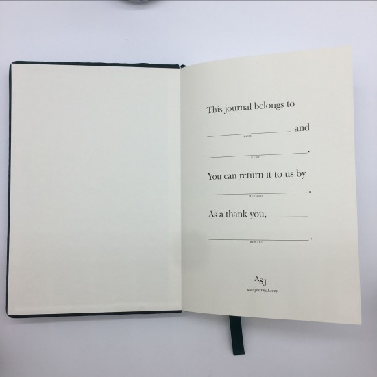 Shanghai Tangge Book Factory's A5 notebook with fabric texture and mounting, simple waistband and logo. Shanghai Tangge Book Factory's A5 notebook with fabric texture and mounting, simple waistband and logo.