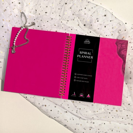 Instagram-style notebook, stylish A5 notebook, portable business notebook. Instagram-style notebook, stylish A5 notebook, portable business notebook.