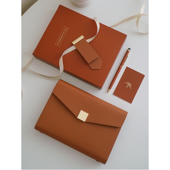 Tangle leather notebook for women, exquisite business office notebook, loose-leaf notebook gift set. Tangle leather notebook for women, exquisite business office notebook, loose-leaf notebook gift set.