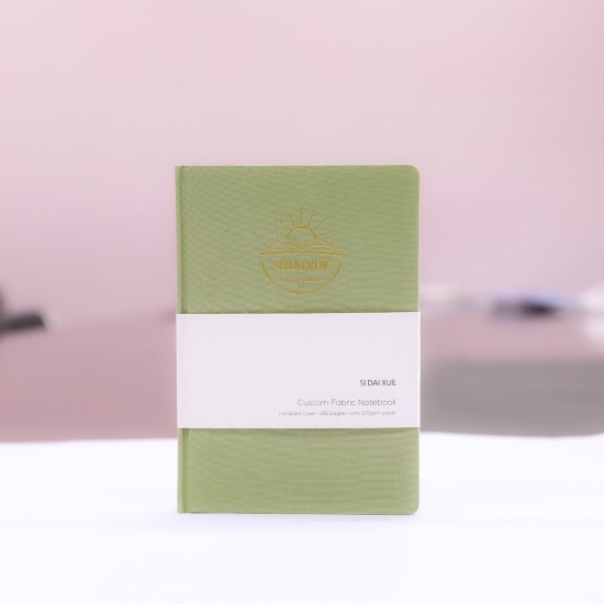New A5 leather buckle notepad, business office meeting notepad, wholesale Shanghai manufacturer. New A5 leather buckle notepad, business office meeting notepad, wholesale Shanghai manufacturer.