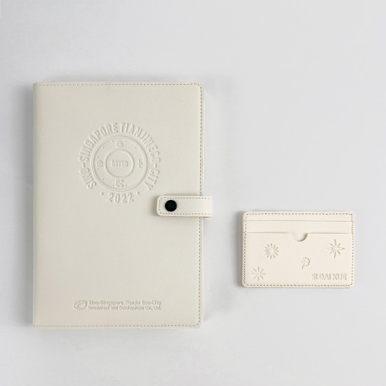 Gold double-ringed hardcover color-printed ringbound notebook with gold-cornered index pages and offset inner pages, gift set. Gold double-ringed hardcover color-printed ringbound notebook with gold-cornered index pages and offset inner pages, gift set.