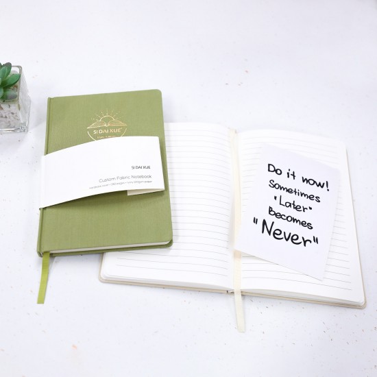 New A5 leather buckle notepad, business office meeting notepad, wholesale Shanghai manufacturer. New A5 leather buckle notepad, business office meeting notepad, wholesale Shanghai manufacturer.