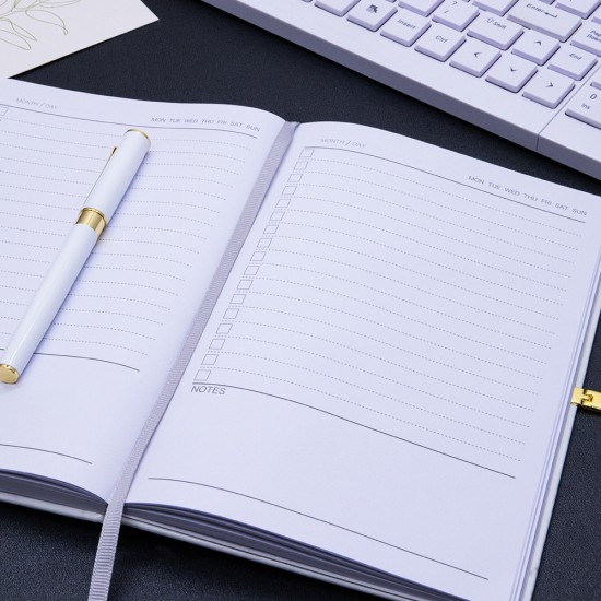 Marble-printed notebook with round gold magnetic clasp, factory-customized logo embossing
