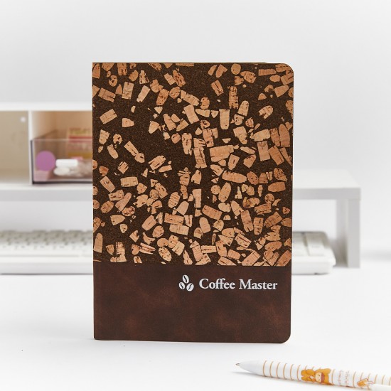 A6 thickened business notebook with straps. Fresh, simple, wholesale A7-sized notebooks for college students. A6 thickened business notebook with straps. Fresh, simple, wholesale A7-sized notebooks for college students.
